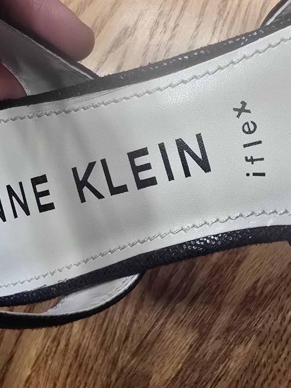 Anne Klein Pointed Toe Ankle Strap Pump Black Women Size 10 - Picture 3 of 9